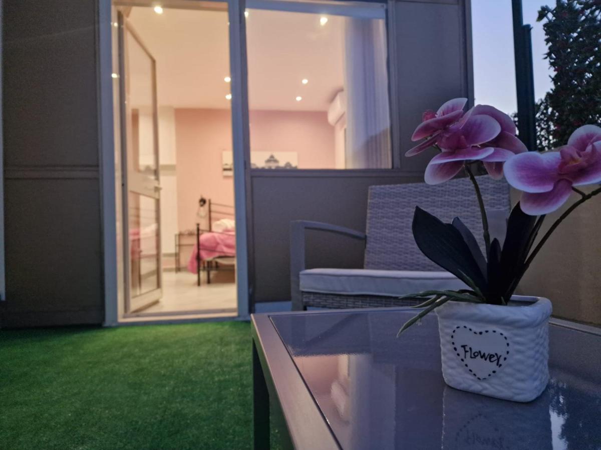 Saint Peter Vatican City Confortable Apartament Stellasia Casa Vacanza Rome Exterior photo